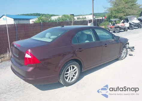 2012 Ford Fusion S from USA, damaged, VIN 3FAHP0GA3CR135805